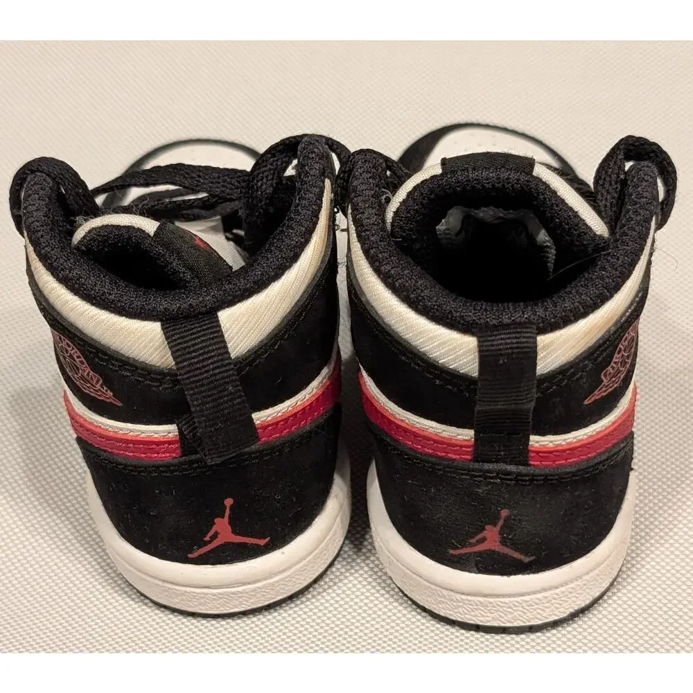 Air Jordan 1 Retro High BT Size 5C 705304-020 Black Red White Toddler